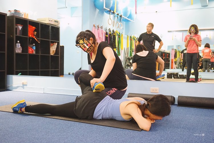 桃園一對一私人教練 EZDon 一起動健身學院 TRX 空中瑜珈 THUMP拳擊 跳床有氧 壺鈴 鋼管雕塑 重量訓練
