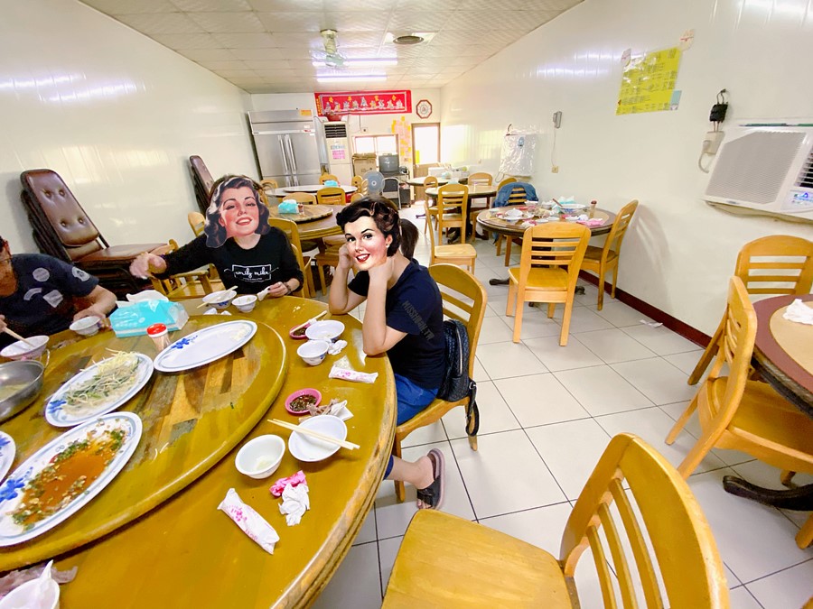 台南學甲美食【學甲鵝肉飯店】在地人推薦必吃的無菜單料理餐廳！用餐時段絕對大爆滿的人潮！