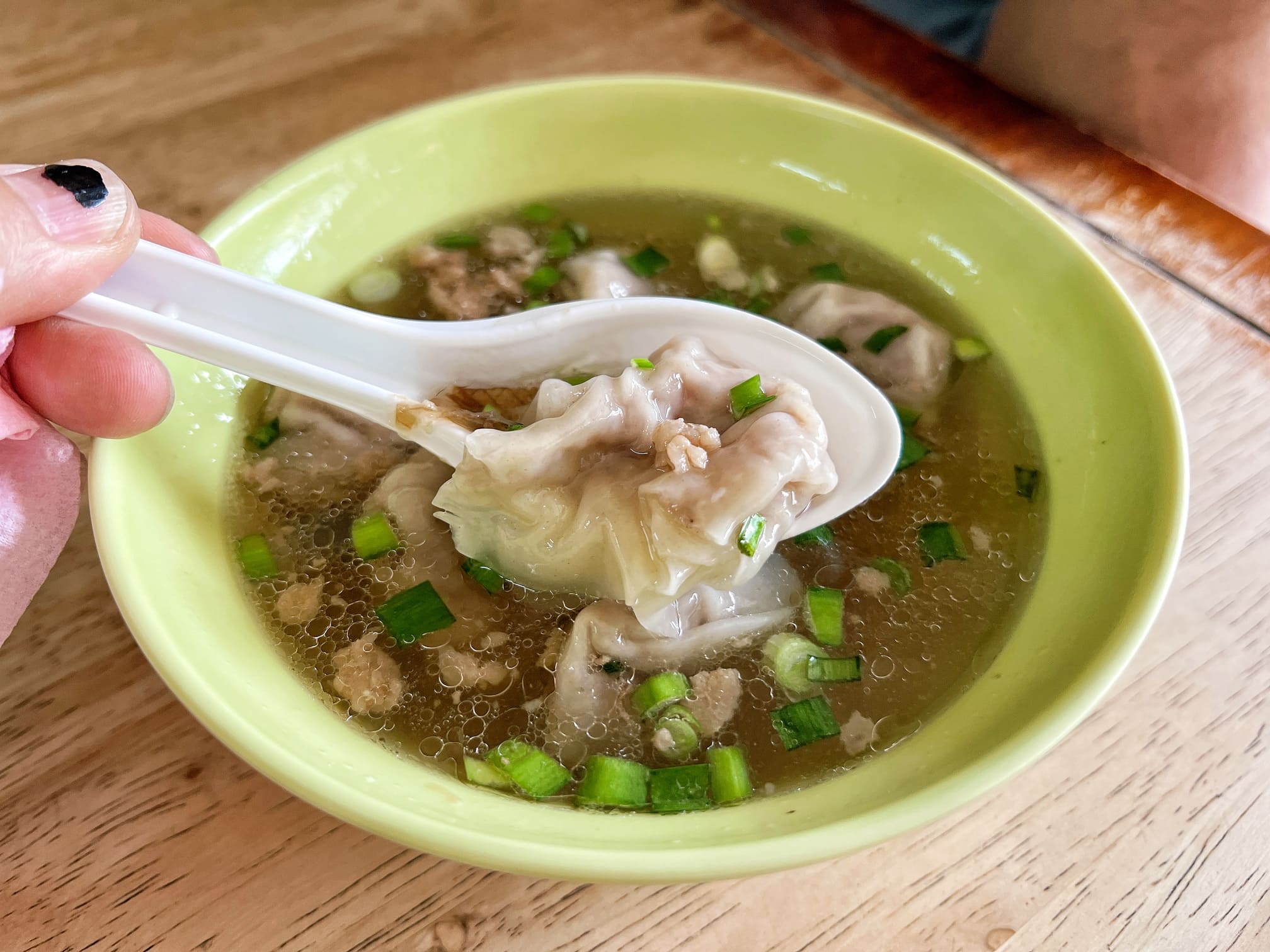 台中神岡美食【40年黑仔老店飯食館】在地平價早餐！一大清早6點就開門的小吃店！近豐洲公園