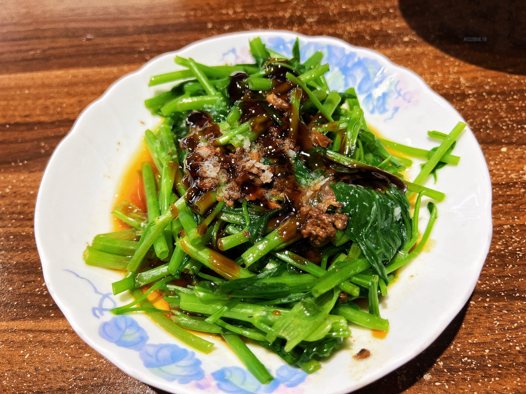 台中豐原美食【小丸子．麵食/筒仔米糕．謝】在地平價小吃！午餐晚餐都吃的到！附近停車方便！