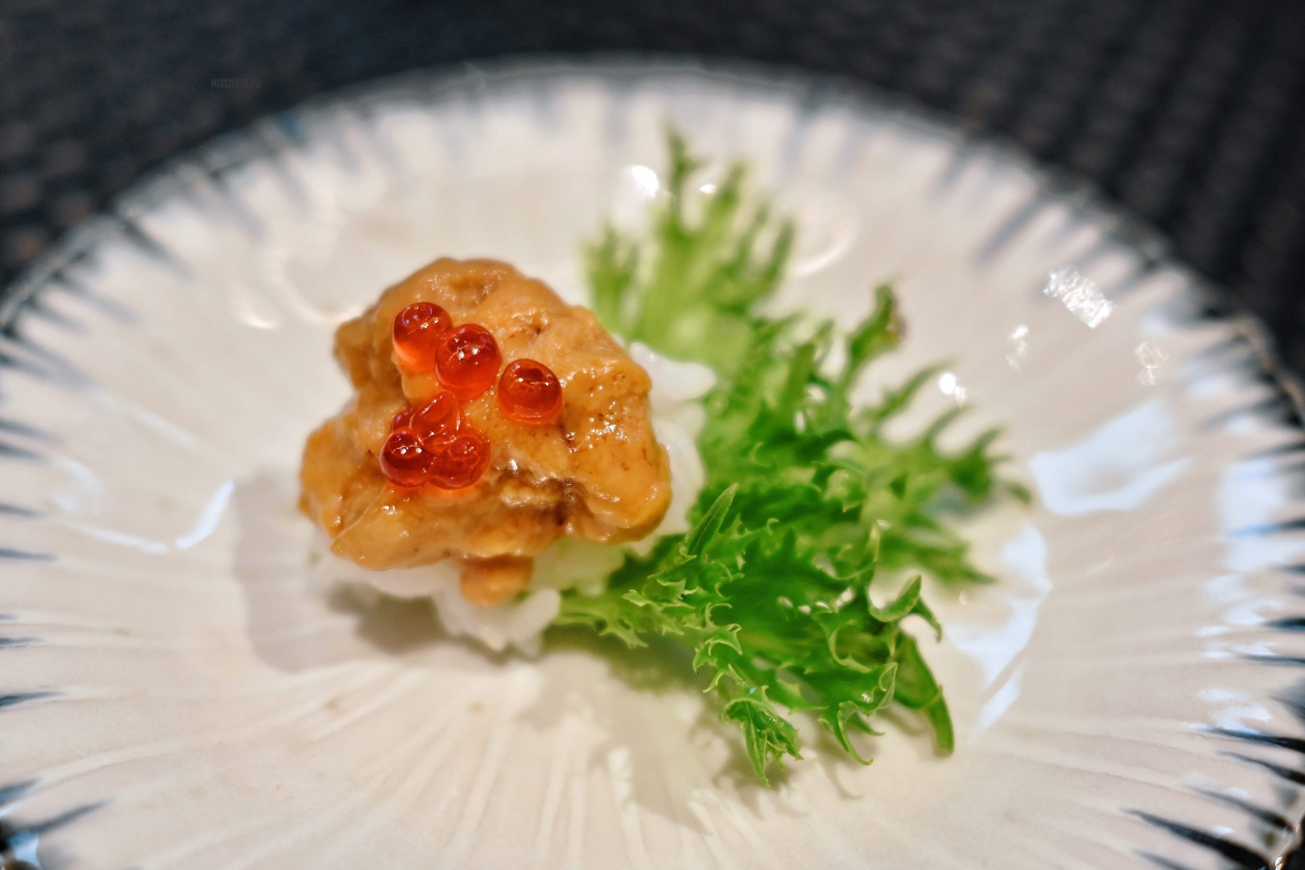 台北西門町最強頂級鐵板燒網紅名店【明水然．樂】日式無菜單料理！2023/2024連續兩年榮獲《網路溫度計》此生必嚐十大高CP值無菜單鐵板燒冠軍！16道美饌只要1600+10%就可以吃到龍蝦/干貝/和牛/海膽/鮑魚/現流魚超澎湃的啊！