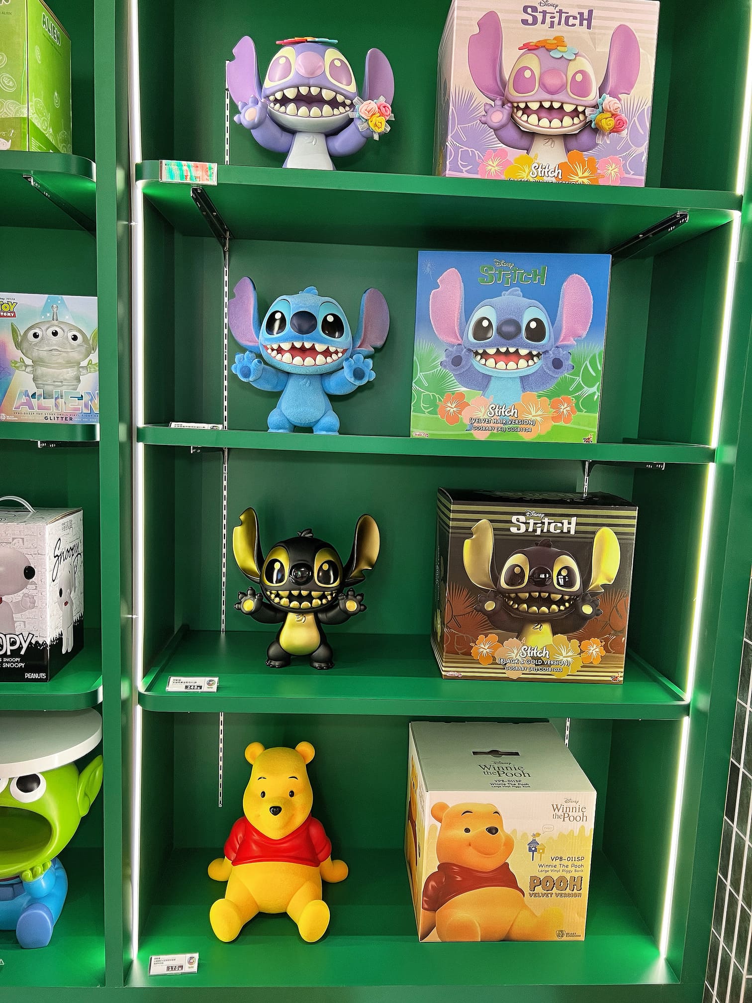 台南永康景點【青菜樂園．台南鹽行店】原來娃娃機也可以搞得這麼好玩！銅板價累積點數輕鬆兌換喜愛商品！壽司/關東煮/現打果汁/冷凍食品都夾的到！邊吃邊玩也太爽！