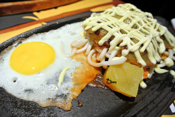 捷運公館站美食 | 角頭炙燒牛排 大哥級的美味 一路「香」挺到底